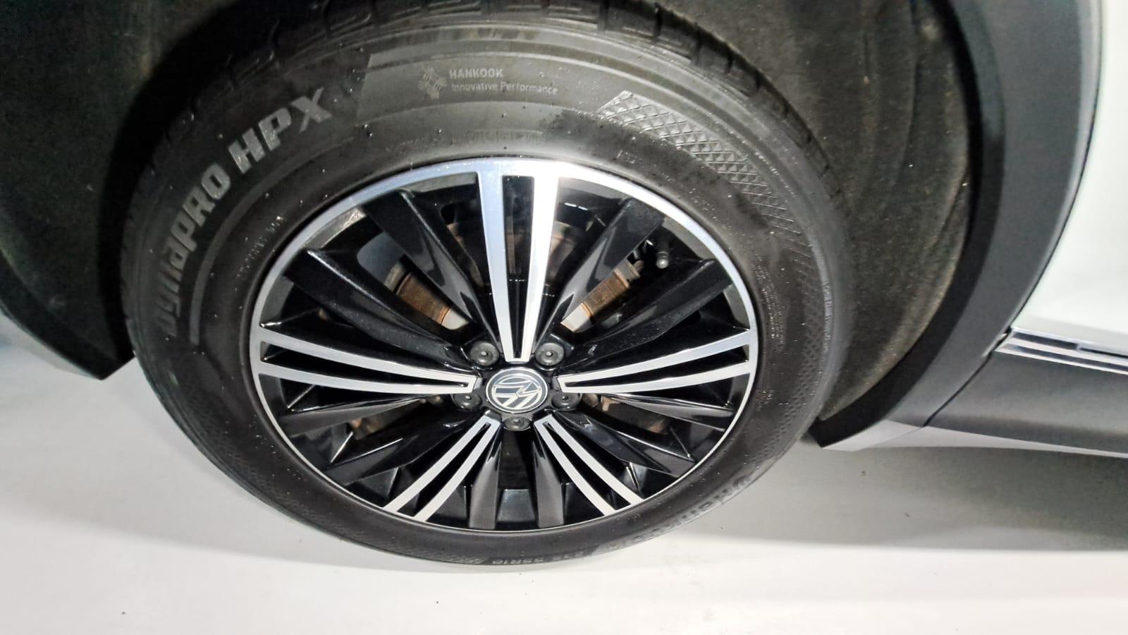 VW Tiguan 2.0 TDI Prestige VIN: 