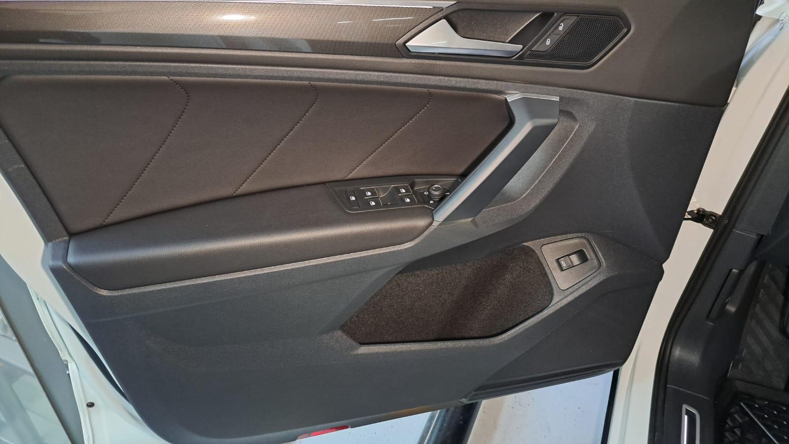 VW Tiguan 2.0 TDI Prestige VIN: 