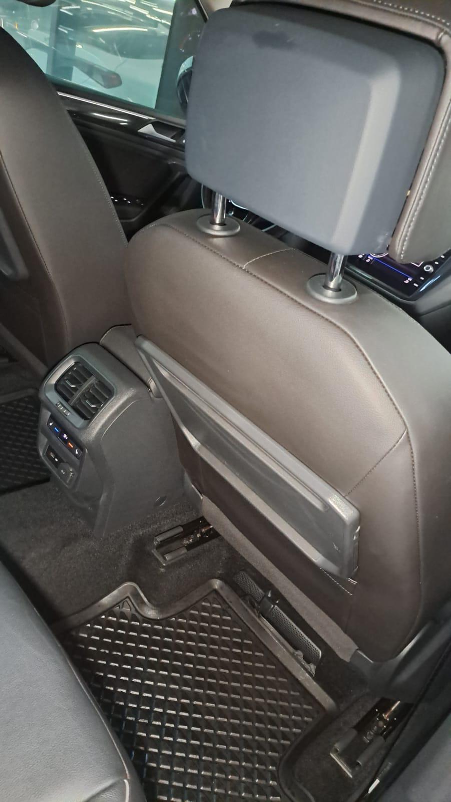 VW Tiguan 2.0 TDI Prestige VIN: 