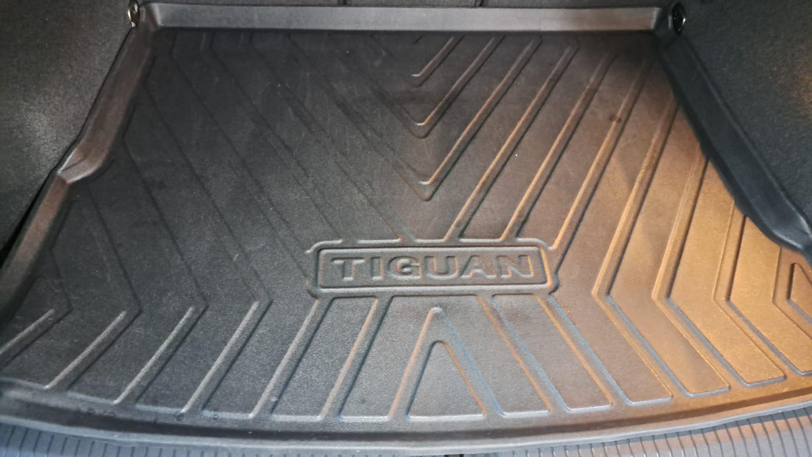 VW Tiguan 2.0 TDI Prestige VIN: 