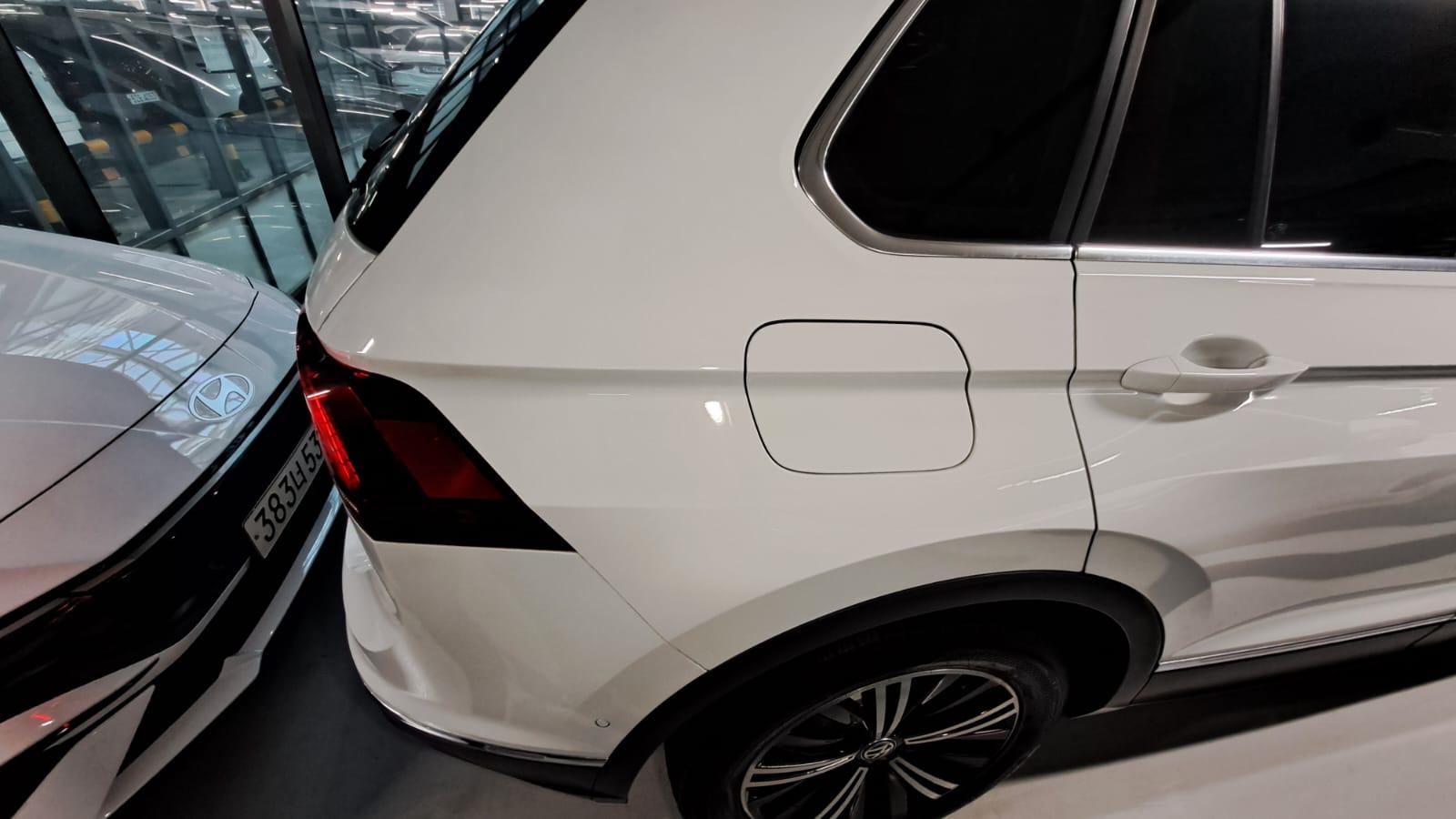 VW Tiguan 2.0 TDI Prestige VIN: 